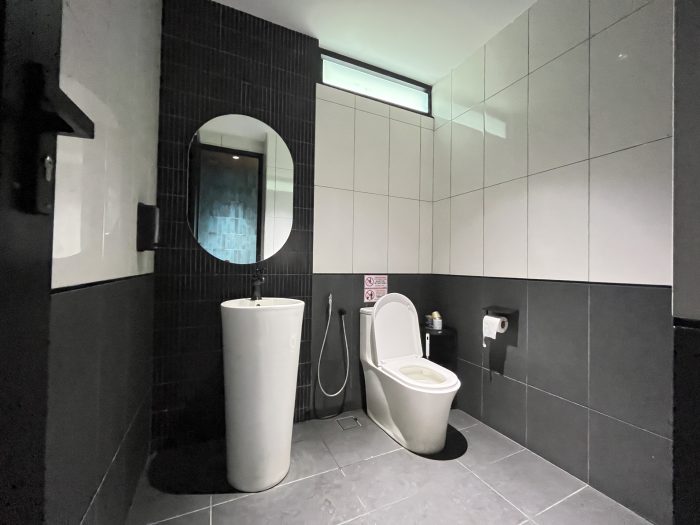 The Washroom