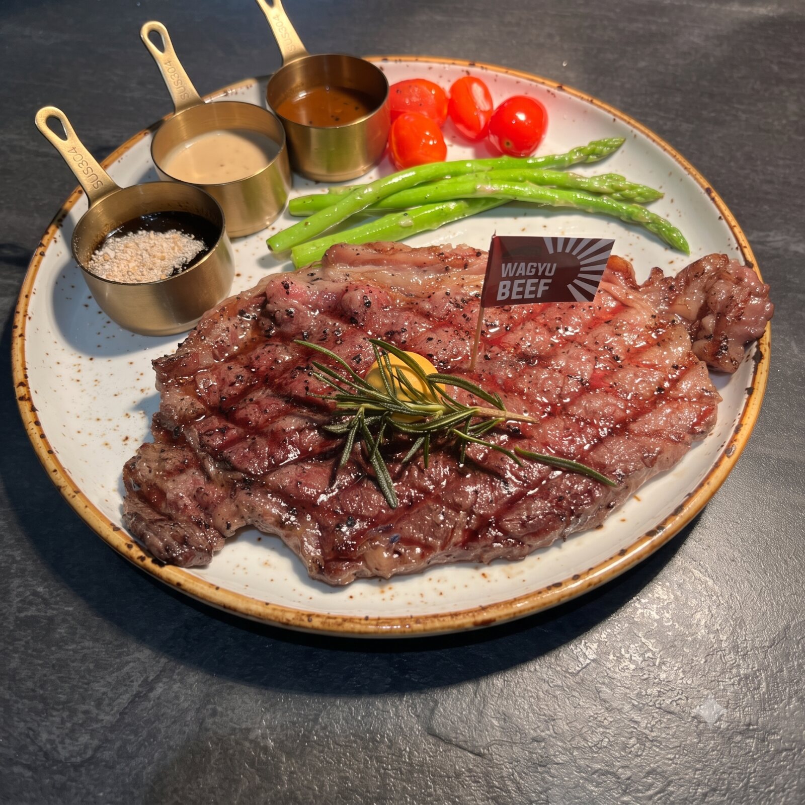 AUS Wagyu Striploin MB6/7